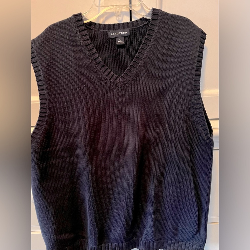 Lands End large 100% cotton sweater vest. Black